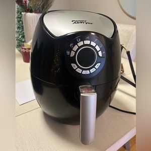 AIR FRYER